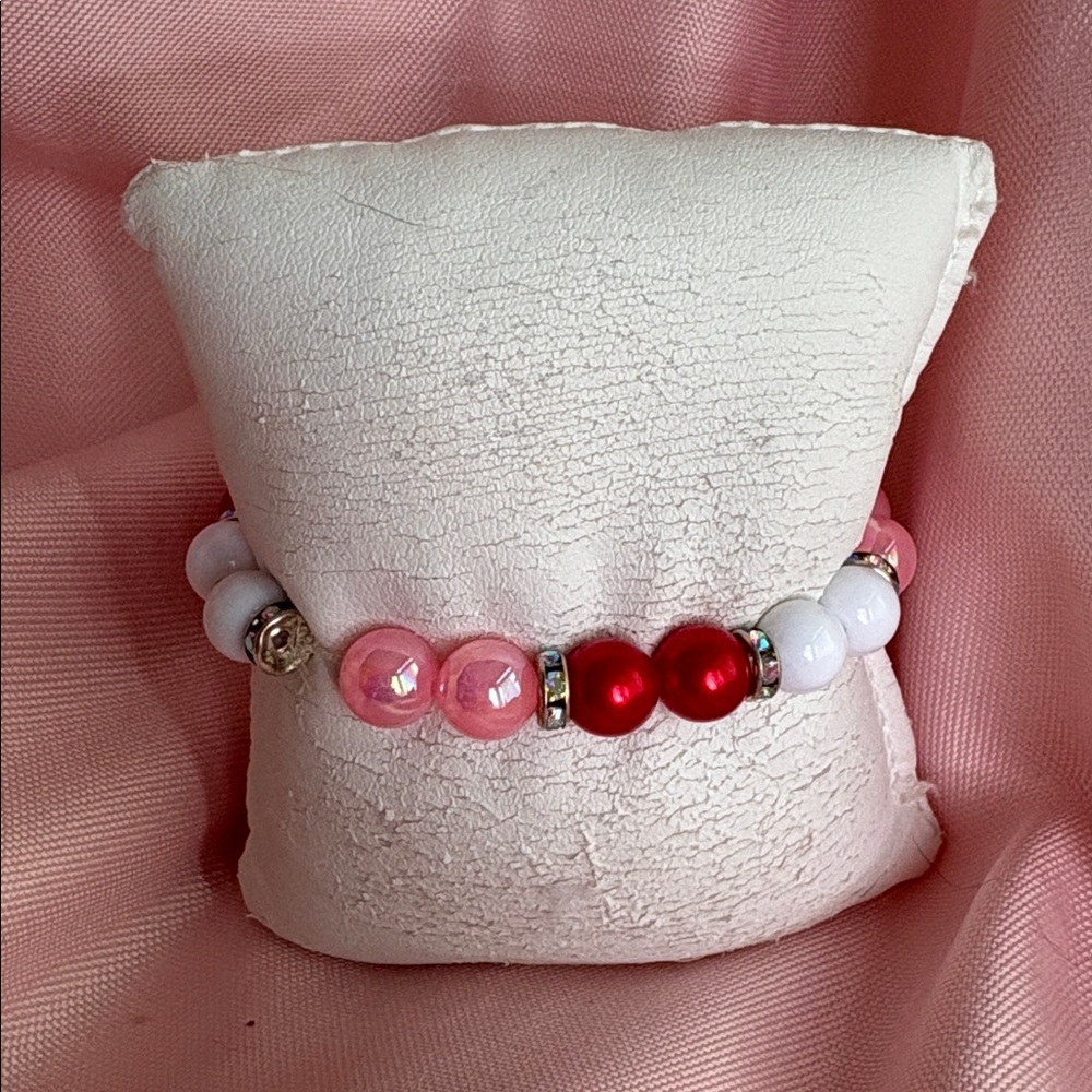 🟢 Valentines Beaded Bracelet with Red, Pink, and White Rhinestones Beads